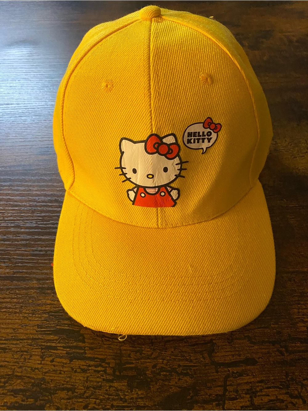 Customized Hello Kitty Yellow Baseball Cap with Red Accent